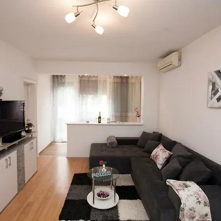 Apartment Maroma Split