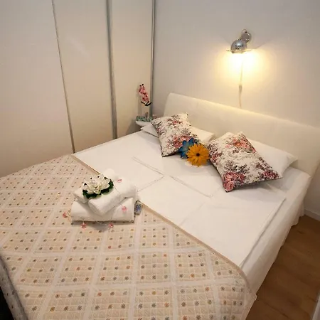 Maroma Apartment
